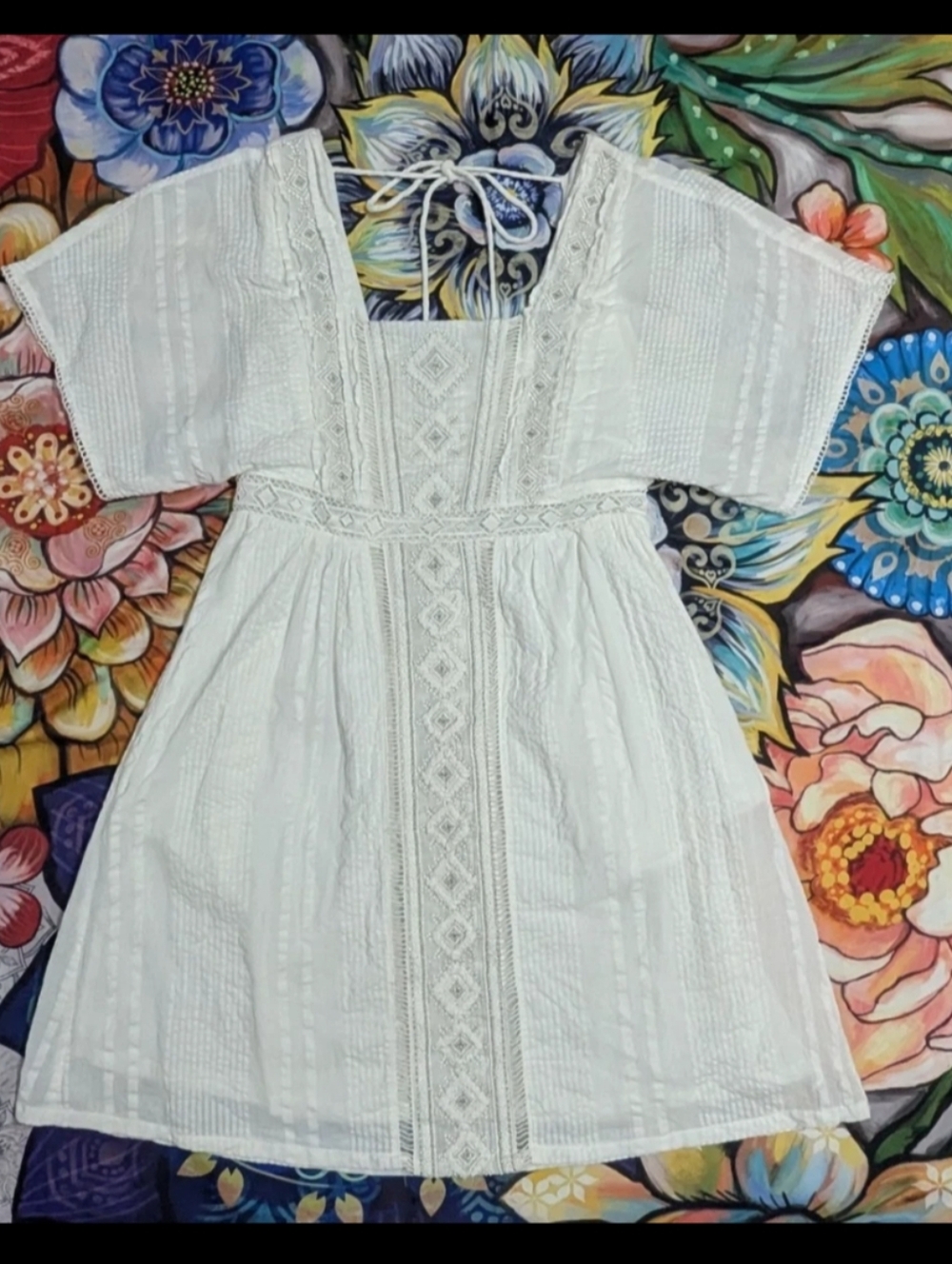 Anthropologie Alene Embroidered Lace White  Back Smocked Mini Dress,  size 8